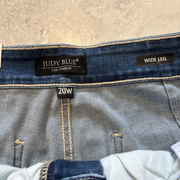Judy Blue Women’s Mid Rise Wide Leg Jeans Stretch Denim Sz 20W Plus 34” In NWT - Picture 4 of 8